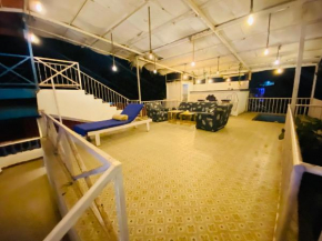 'Turtle Guest House' turtle beach morjim